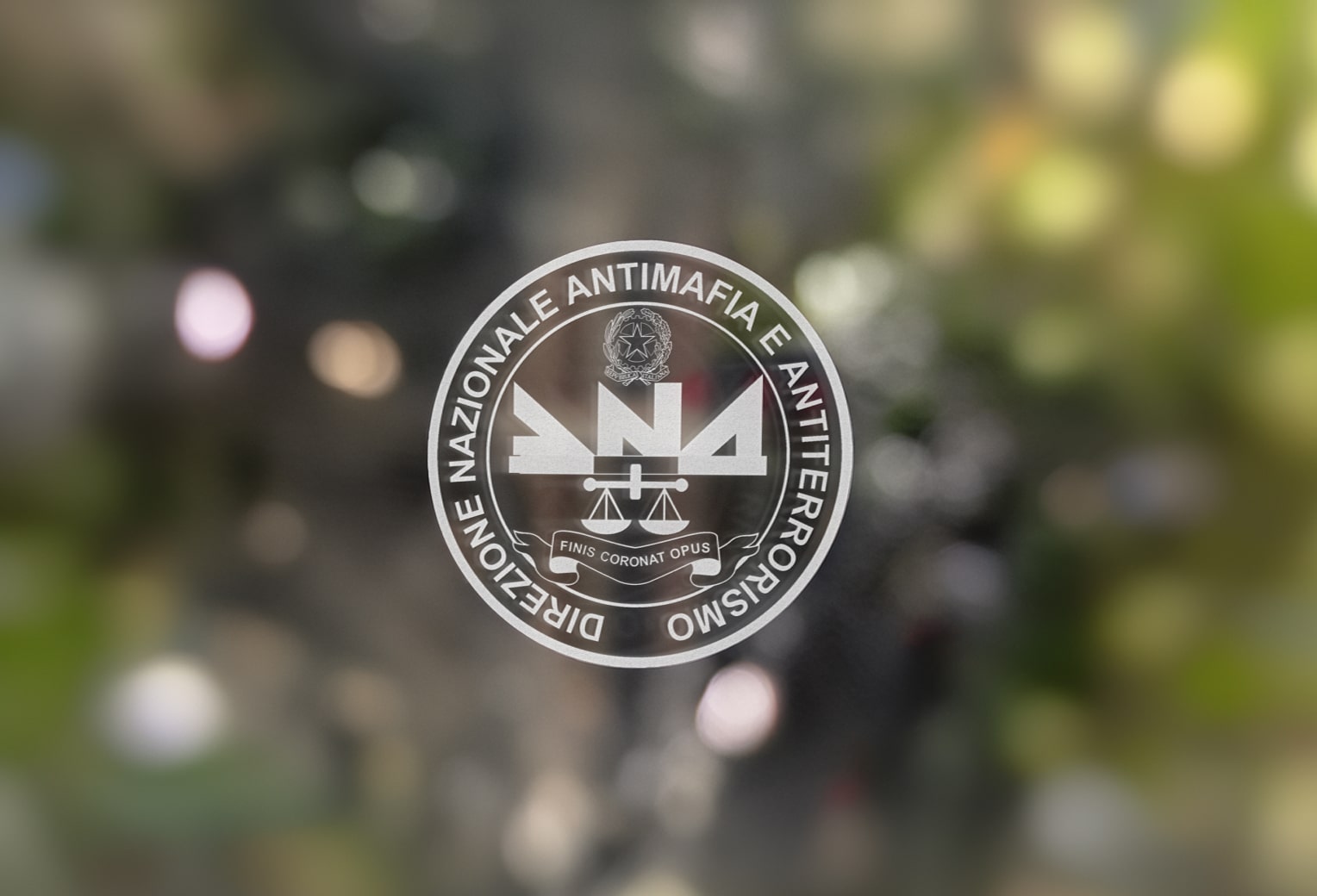 Logo Direzione Nazionale Antimafia e Antiterrorismo